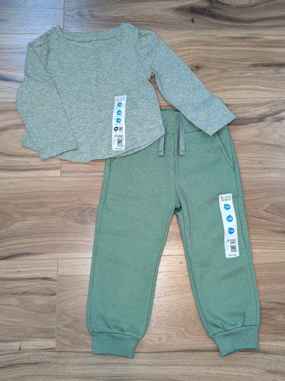Baby Girl 12 Month Green Shirt and Pant Bundle - NWT - Roots and Threads